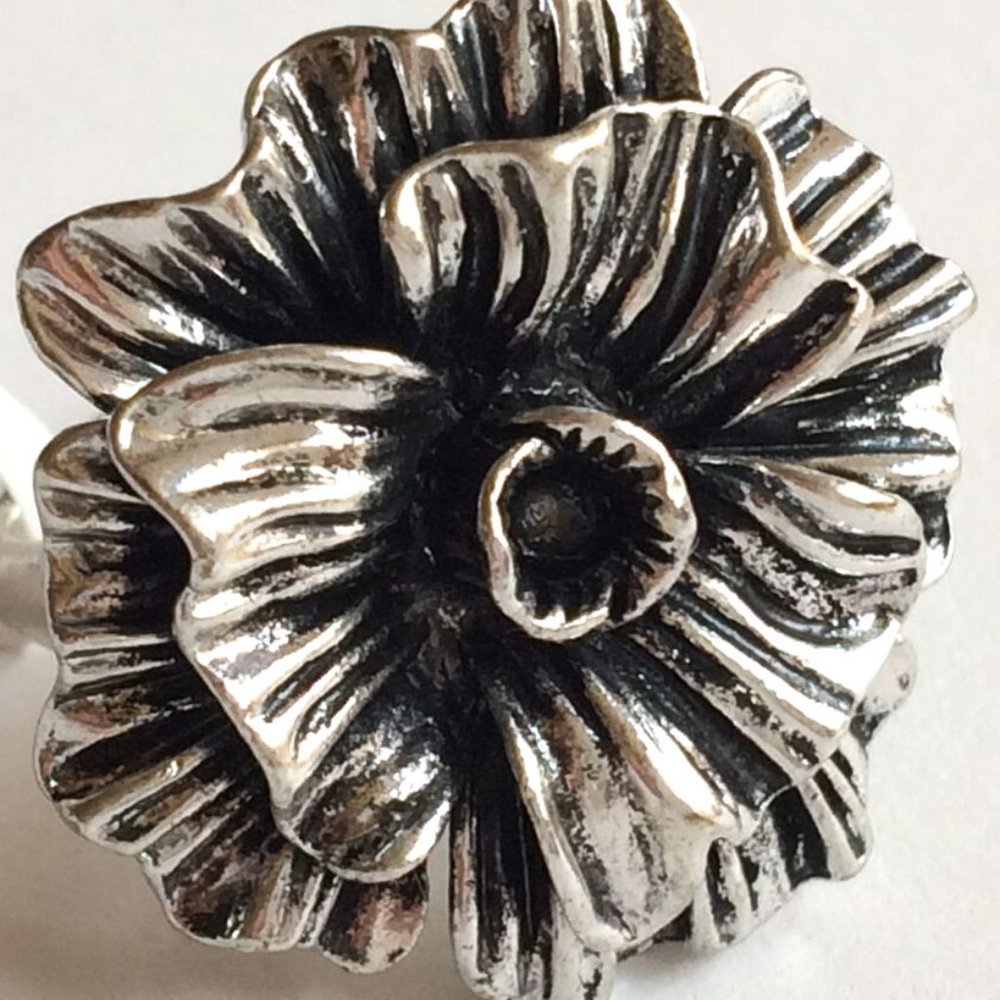 Vtg Hibiscus Flower Cocktail Ring Size 7 Silver Tone Statement Island Hawaiian
